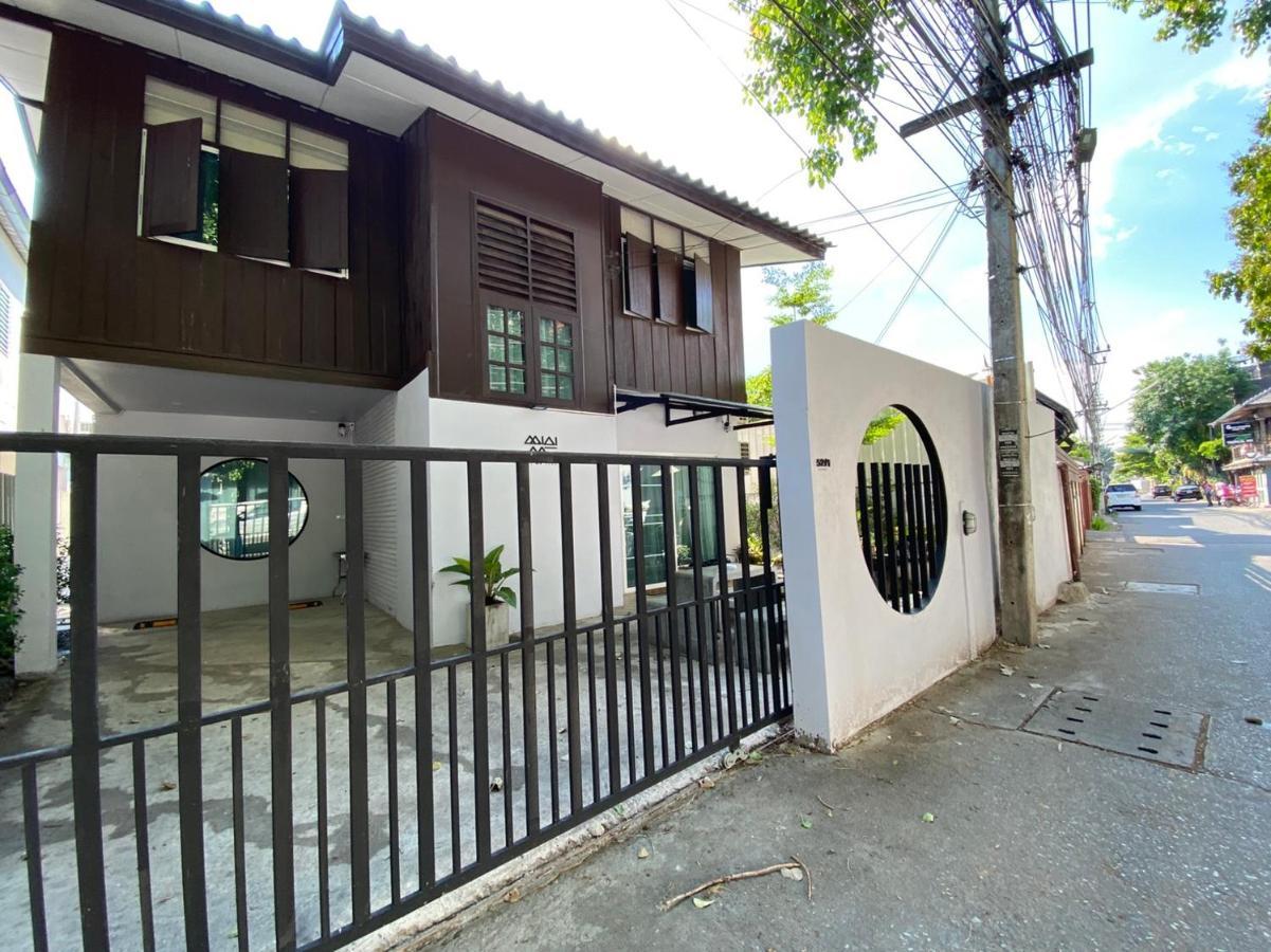 צ'יאנג מאי Mini-Me Home, A Cozy Entire House In Old City מראה חיצוני תמונה